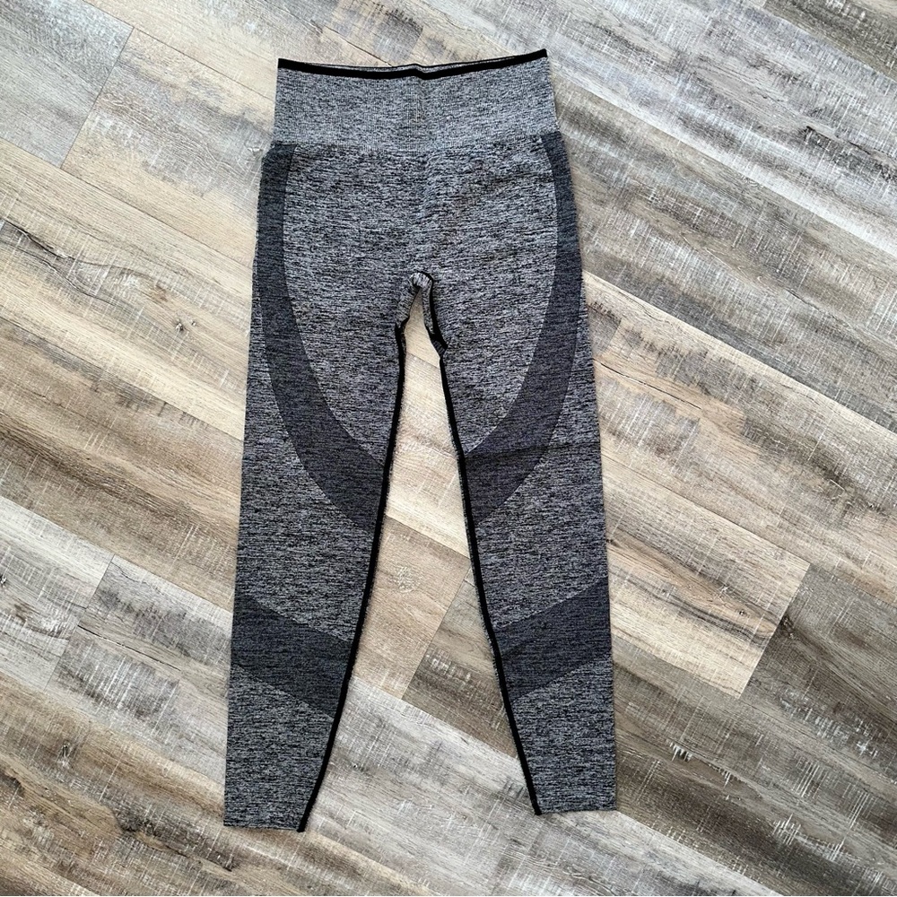 Victoria’s Secret PINK Active Seamless High Waist Full Length Workout Tight